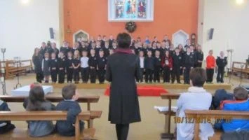 School christmas carol service 2014 004